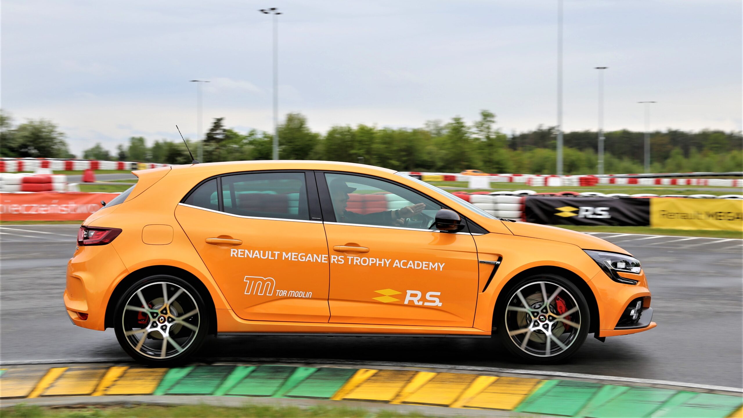 Renault Megane RS Trophy Academy